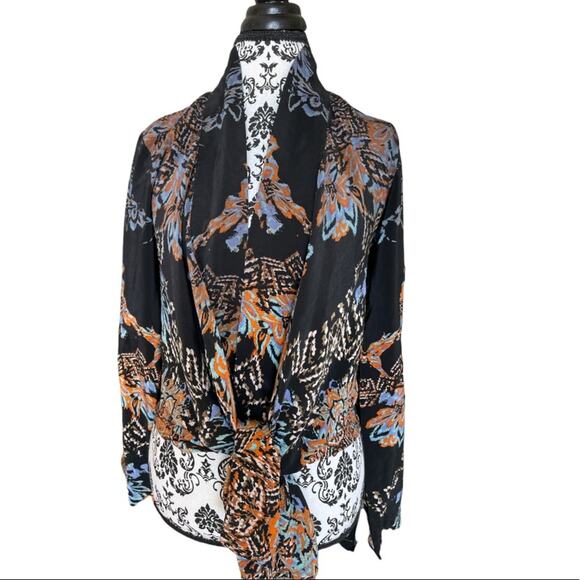 Twelfth Street by Cynthia Vincent Abstract Floral Silk Cardigan Small - Picture 2 of 13